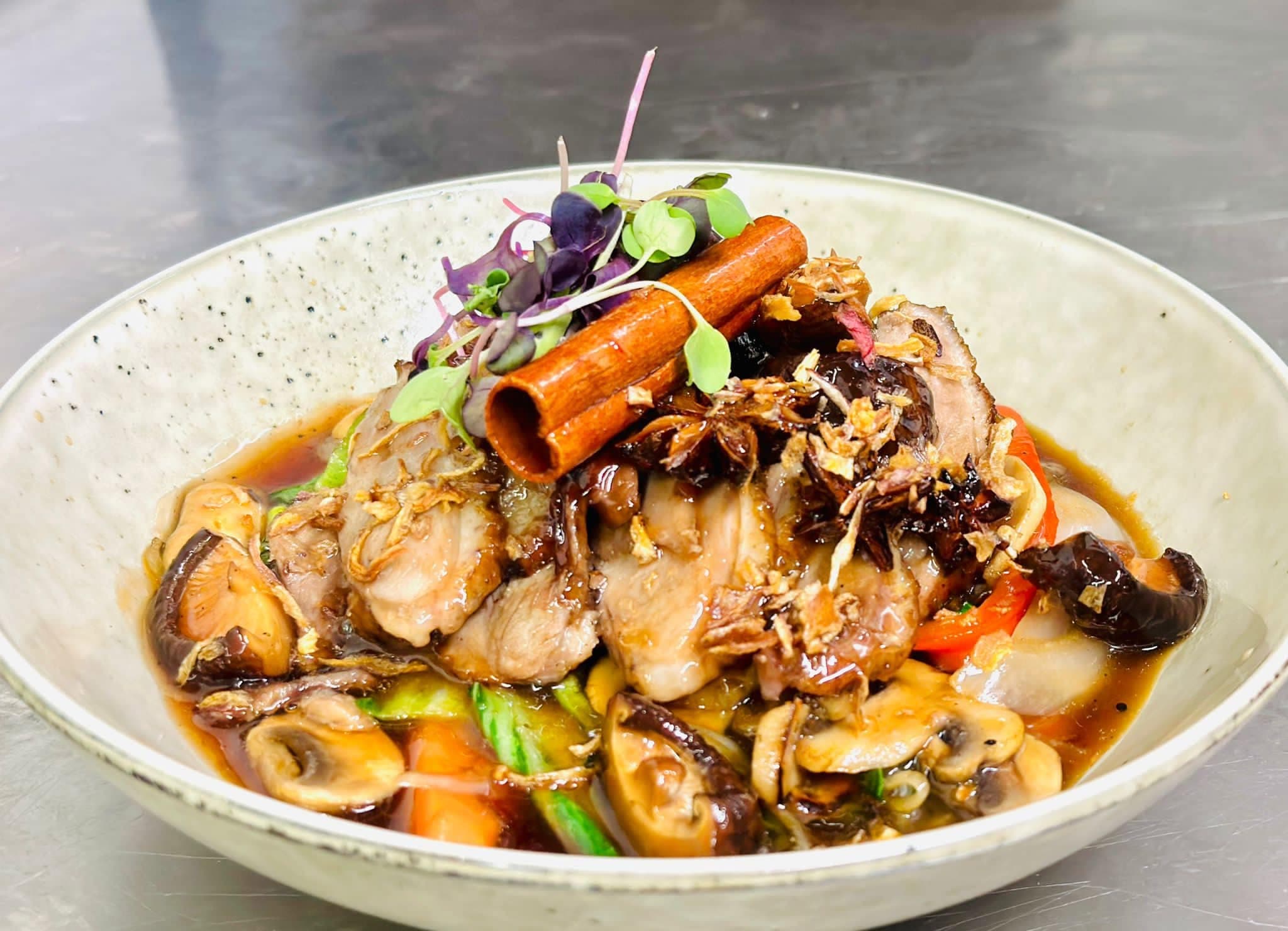 Asian duck mushroom bowl